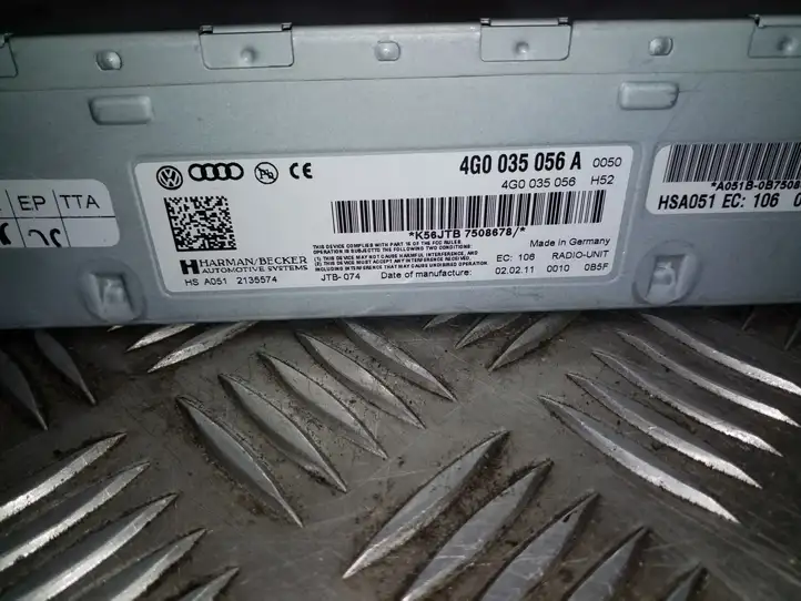 Audi A6 C7 (2011 - 2014) 4G0035056A Магнитола / мультимедийная система — фото 2