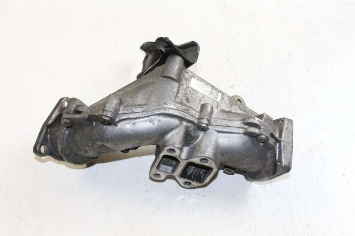 8973858235 Opel Astra J Oro paėmimo kanalo detalė (-ės)