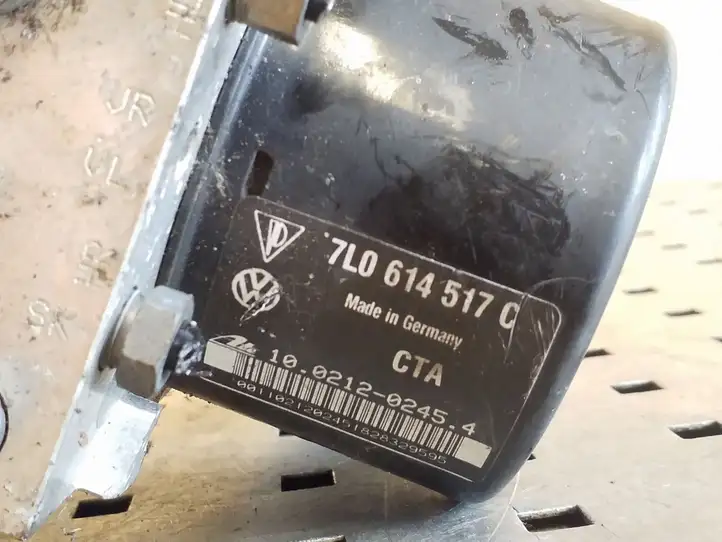 Volkswagen Touareg I (2002 - 2010) 7L0614517C ABS блок — фото 2