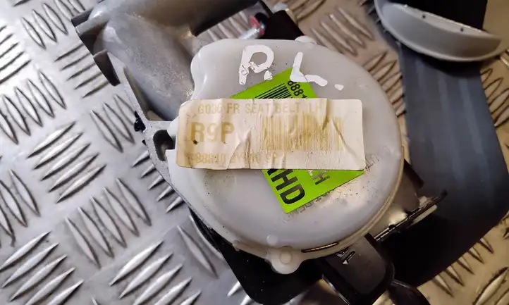 Hyundai ix35 (2009 - 2013) 888102Y210 Передний ремень безопасности — фото 4