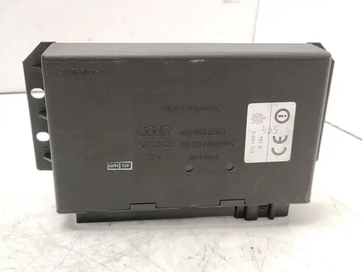 Audi A6 S6 C5 4B (2001 - 2004) 4B0962258D Модуль комфорта — фото 1