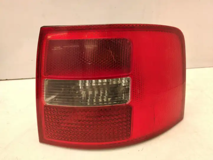 Audi A6 S6 C5 4B (2001 - 2004) 4B9945096F Задний фонарь в кузове — фото 1
