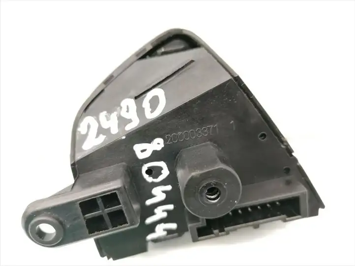 Hyundai i30 (2007 - 2012) 200003371 Кнопки на рулевом колесе — фото 4