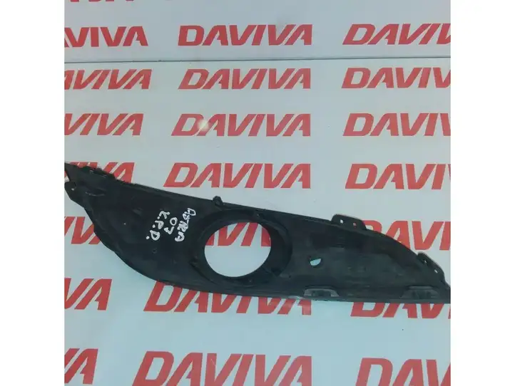 Opel Astra H (2004 - 2009) 13225764 Решетка противотуманной фары — фото 4