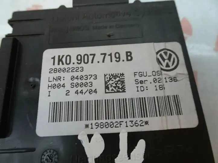 Volkswagen Golf V (2003 - 2009) 1K0907719B Блок управления сигнализацией — фото 5