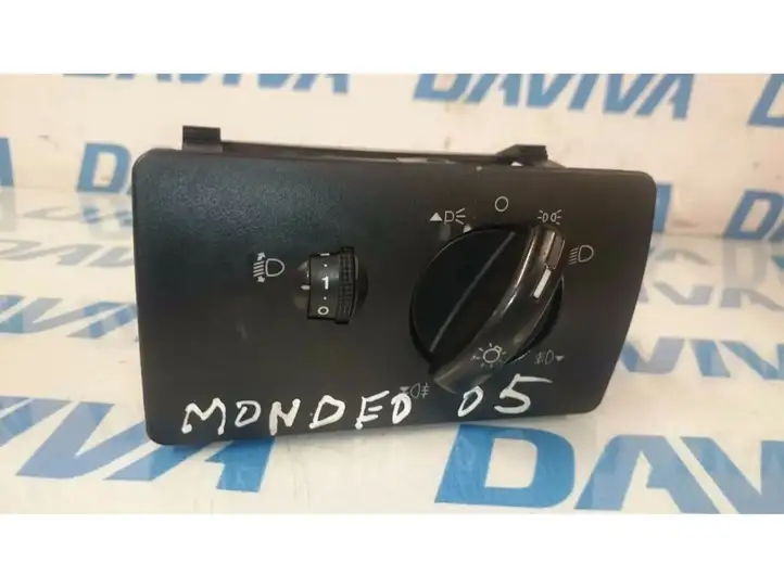Ford Mondeo Mk III (2000 - 2007) 4S7T-13A024-FA Включатель фонарей — фото 1