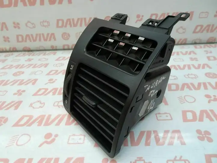 Volkswagen Touran I (2003 - 2010) 1T0819704 Боковой воздушный дефлектор — фото 1