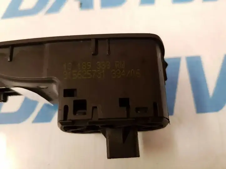 Opel Corsa D (2006 - 2010) 13189333 Кнопка стеклоподъемников — фото 5