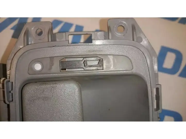 Mercedes-Benz Sprinter W901 W902 W903 W904 (1995 - 2007) A9067600061 Внутренняя ручка задней двери — фото 3