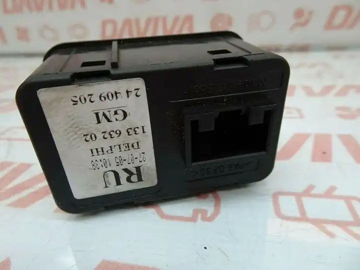 Opel Corsa D (2006 - 2010) 24409205 Кнопка стеклоподъемников — фото 2