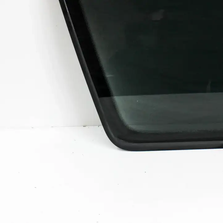 Skoda Octavia Mk2 (1Z) (2004 - 2013) 1Z9845297 Заднее боковое стекло — фото 9