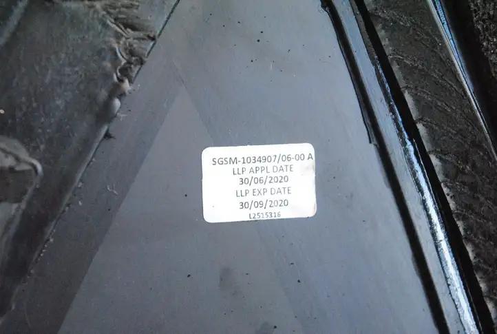 Tesla Model X (2015 - 2021) 10349070600A Заднее боковое стекло — фото 4