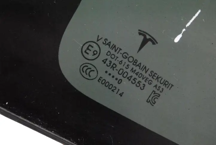 Tesla Model X (2015 - 2021) 10349070600A Заднее боковое стекло — фото 5