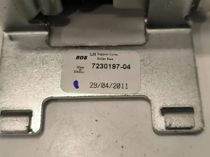 BMW X3 F25 (2010 - 2017) 7230198 Держатель шторки — фото 2