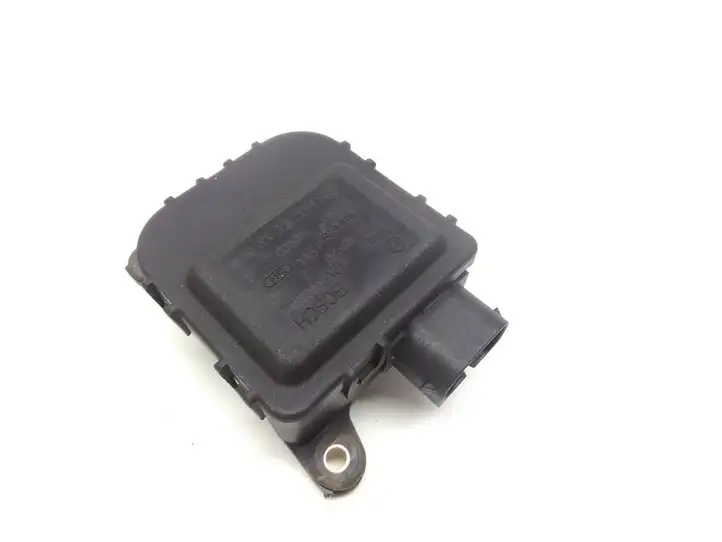 Volkswagen PASSAT B5.5 (2001 - 2005) 0132801210 Двигатель задвижки потока воздуха — фото 1