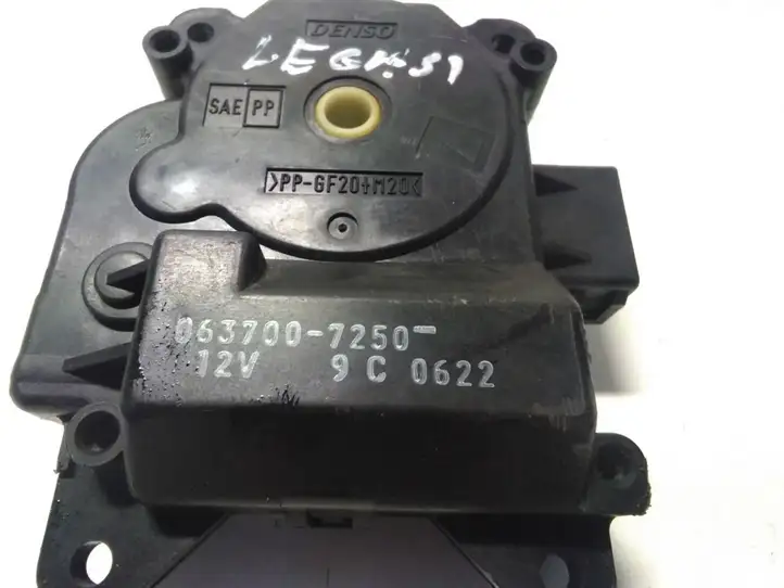 Subaru Legacy (1999 - 2003) 0637007250 Двигатель задвижки потока воздуха — фото 3