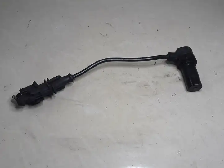 Opel Astra H (2004 - 2009) 0281002717 Датчик положения коленвала — фото 2
