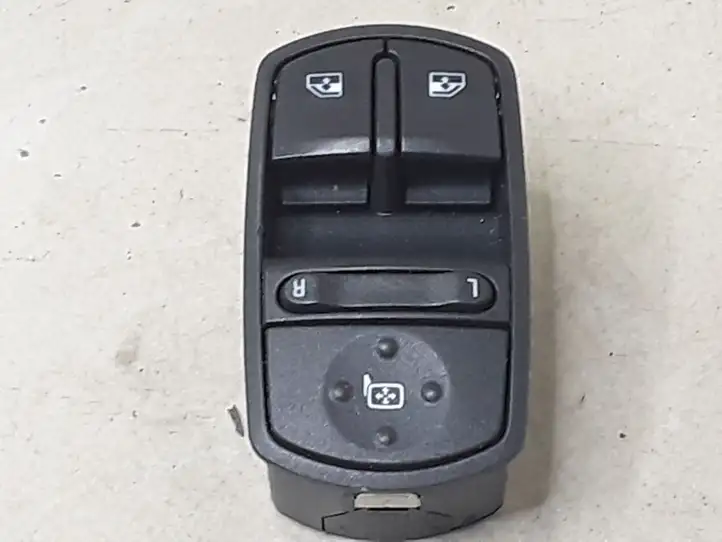 Opel Corsa D (2006 - 2010) 13258521AA Кнопка стеклоподъемников — фото 1