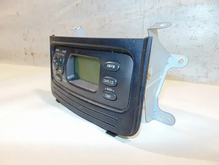 Toyota Yaris Verso (1999 - 2005) 8611052030 Магнитола / мультимедийная система — фото 2