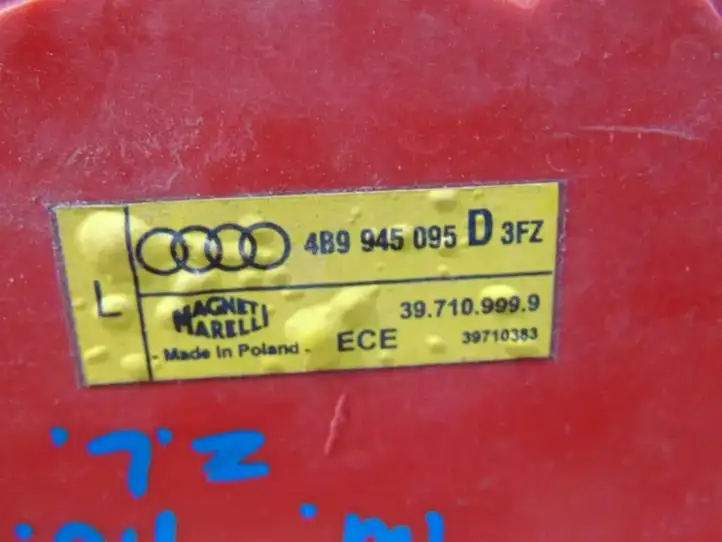 Audi A6 S6 C5 4B (1997 - 2001) 4B9945095D Задний фонарь в кузове — фото 6