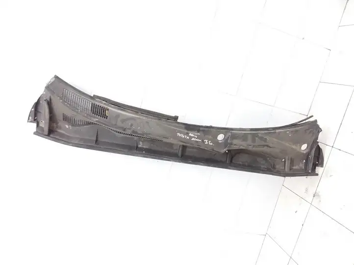 Toyota RAV 4 (XA30) (2006 - 2016) 5578142070 Жабо стеклоочистителей — фото 1