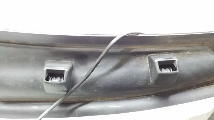 Mercedes-Benz C W204 (2007 - 2014) A2048300013 Жабо стеклоочистителей — фото 3