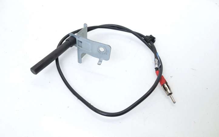 954113Z000 Hyundai i40 Radio antena