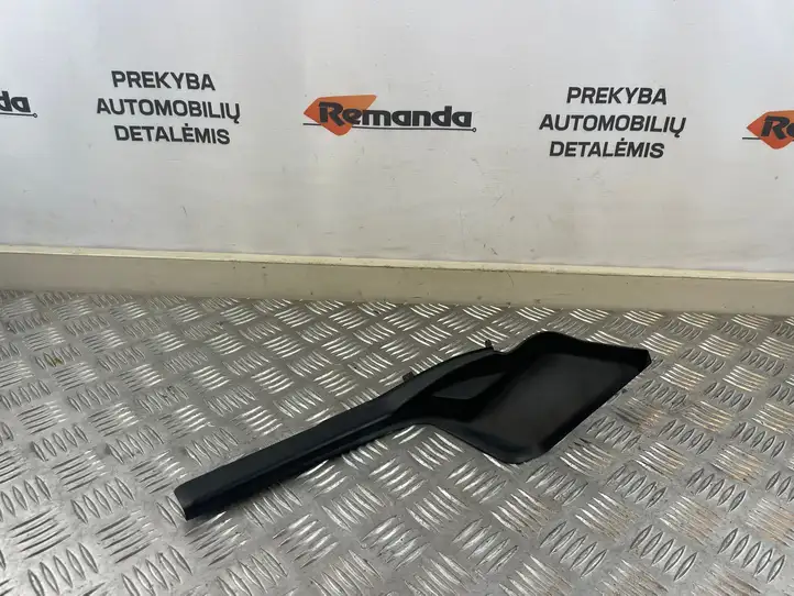 Toyota RAV 4 (XA50) (2018 - ) 8293042020 Жабо стеклоочистителей — фото 1