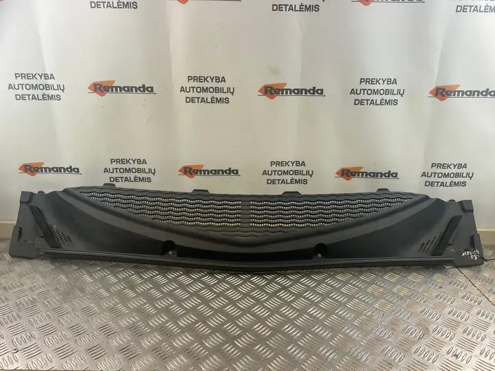 Renault Modus (2007 - 2012) 8200213840 Жабо стеклоочистителей — фото 1