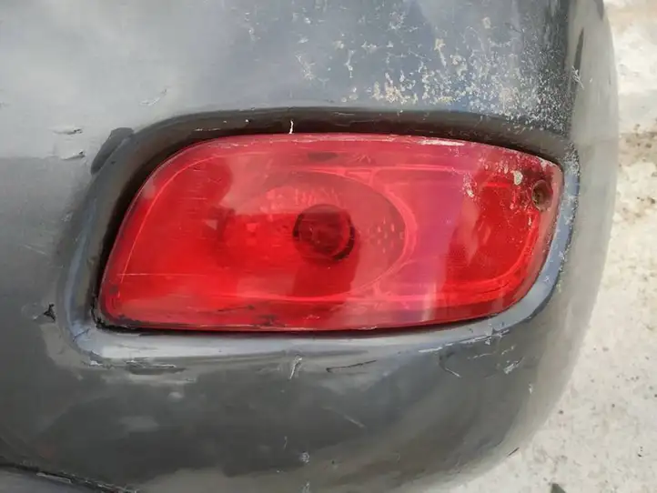Hyundai Santa Fe (2005 - 2009) Задняя противотуманная фара — фото 1