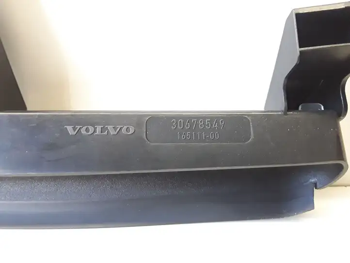Volvo V70 (2007 - 2013) 30678549 Дополнительный стоп фонарь — фото 3