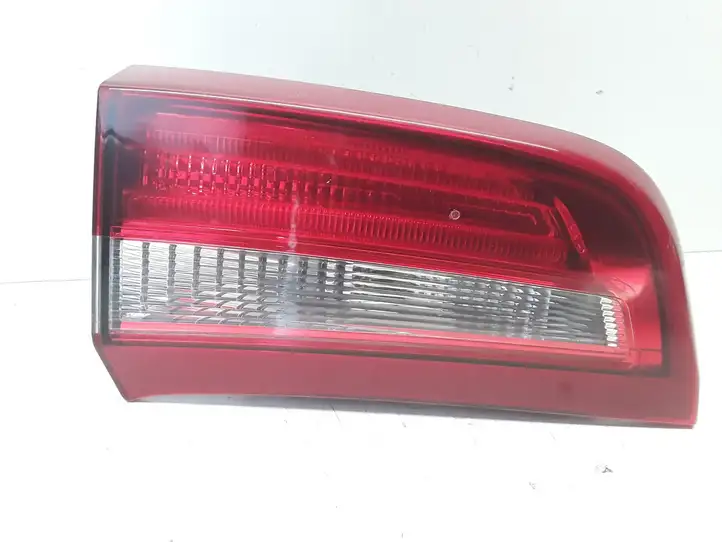 Volvo S60 (2010 - 2013) 30796271 Задний фонарь в крышке багажника — фото 1