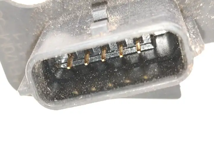 Nissan Qashqai (2006 - 2010) 226807S000 Датчик массового расхода воздуха — фото 3