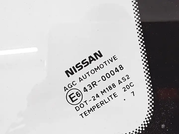 Nissan Qashqai (2006 - 2010) 43R00048 Заднее боковое стекло — фото 2