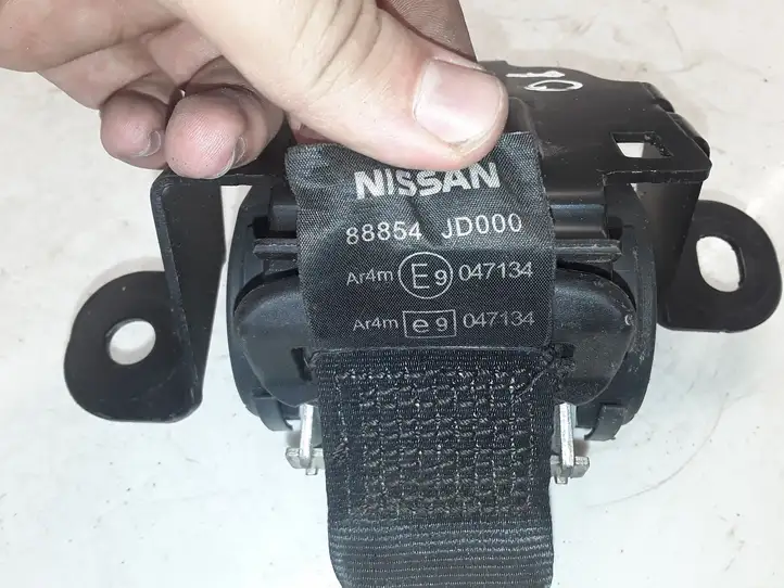 Nissan Qashqai (2006 - 2010) 88854JD000 Центральный ремень безопасности — фото 7