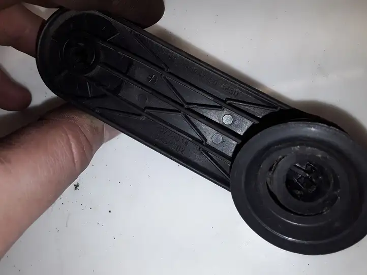 Opel Zafira B (2003 - 2006) 90459502 Ручка стеклоподъемника — фото 5