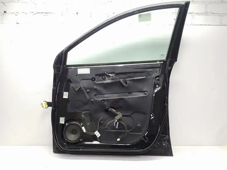 Chevrolet Captiva (2011 - 2013) Дверь — фото 3