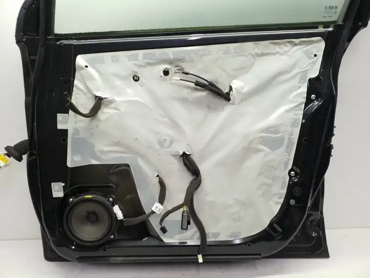 Chevrolet Captiva (2011 - 2013) Дверь — фото 5