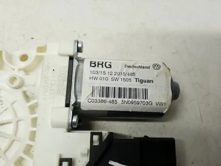 Volkswagen Tiguan (2011 - 2016) 5N0959703G Стеклоподъемник задней двери — фото 5