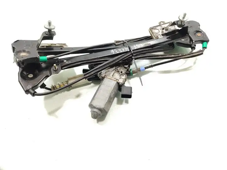 Land Rover Freelander (2003 - 2006) 102893-100 Стеклоподъемник задней двери — фото 3