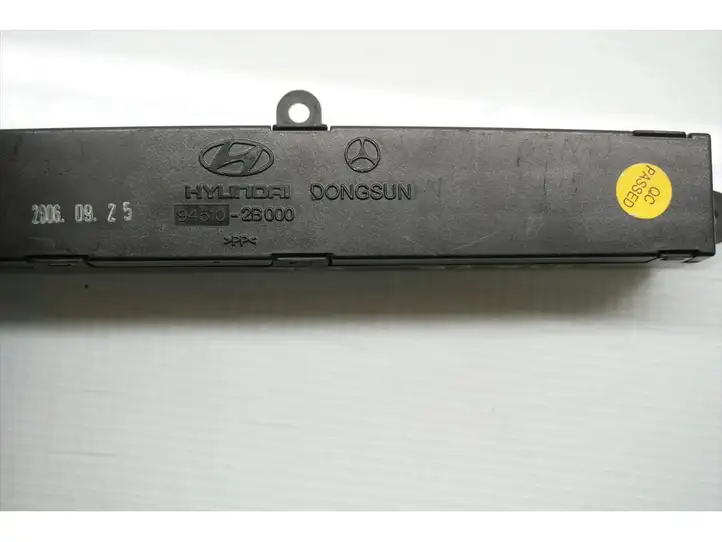 Hyundai Santa Fe (2005 - 2009) 94510-2B000 Часы — фото 4