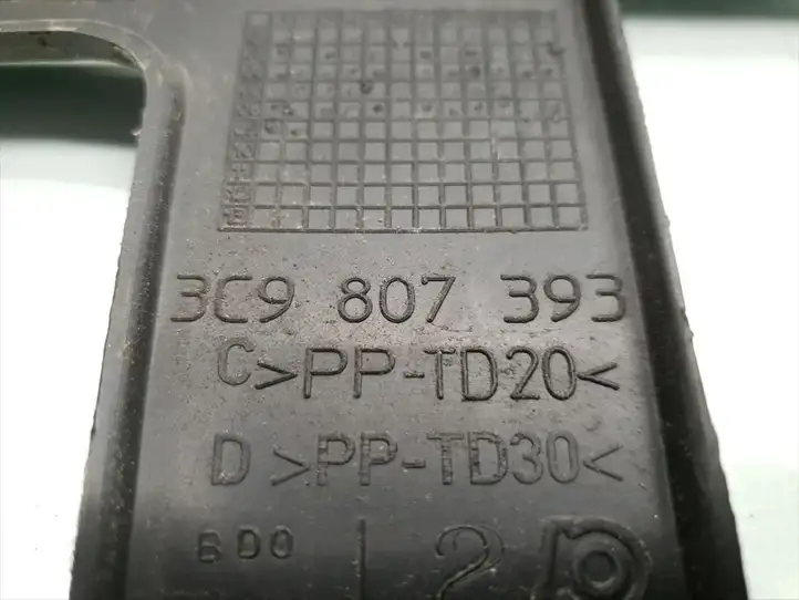 Volkswagen PASSAT B6 (2005 - 2010) 3C9807393 Кронштейн заднего бампера — фото 5