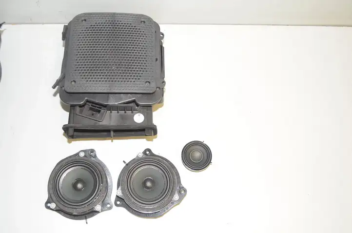 BMW X1 F48 F49 (2015 - 2022) 8715685 Комплект аудиосистемы — фото 4