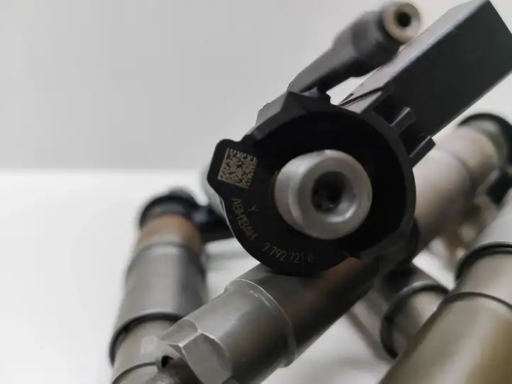 BMW 5 E60 E61 (2004 - 2010) 0445115048 Комплект форсунок — фото 3