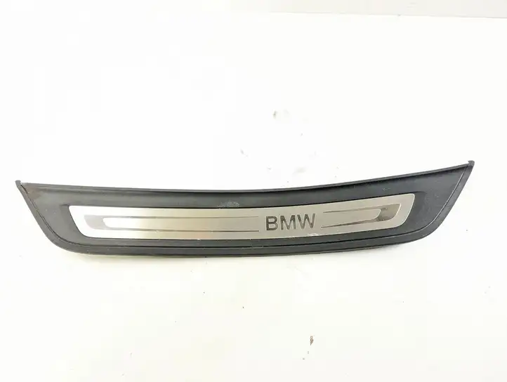 BMW 5 G30 G31 (2016 - ) 7381330 Наружная отделка заднего порога — фото 1
