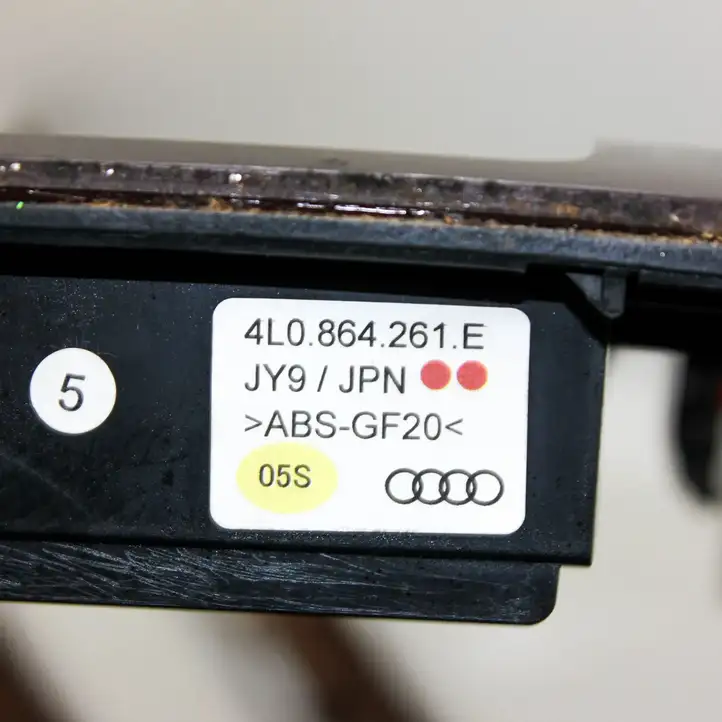 Audi Q7 4L (2009 - 2015) 4L0864261E Прочие детали салона — фото 6