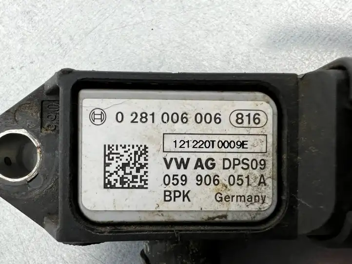 Volkswagen Touareg II (2010 - 2018) 059906051A Датчик давления выхлопных газов — фото 2