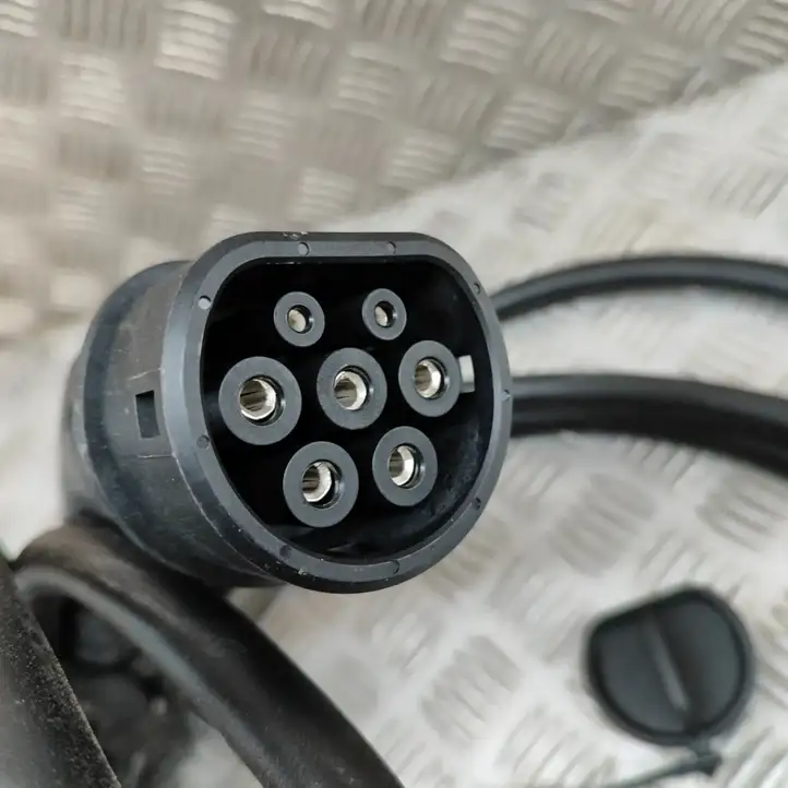 Volkswagen ID.4 (2020 - ) 4N0971675C Кабель для зарядки электромобилей — фото 3