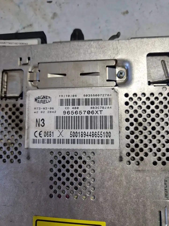 Citroen C4 (2004 - 2008) 96565706XT Магнитола / мультимедийная система — фото 2