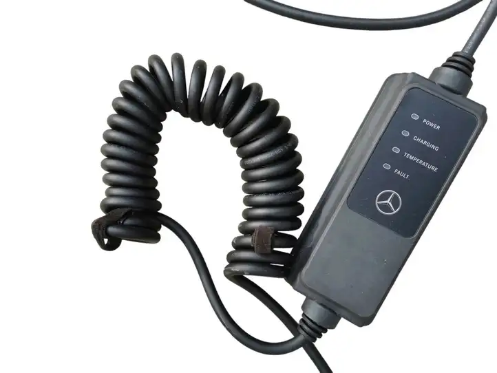 Mercedes-Benz EQE v295 (2022 - ) A0005837302 Кабель для зарядки электромобилей — фото 7